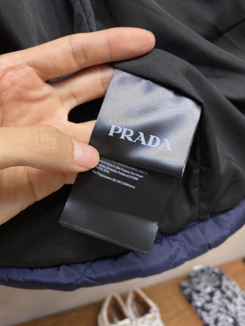 Pra*a outwear
